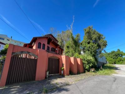 Casa para Venda, em Bento Gonçalves, bairro Fenavinho, 3 dormitórios, 2 banheiros, 4 vagas